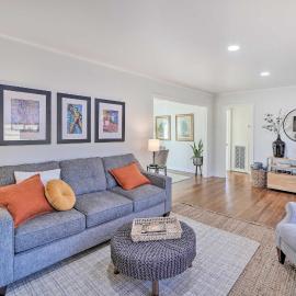 'The Boston Cottage' ~ 4 Mi to Downtown Tulsa, hotel in Tulsa