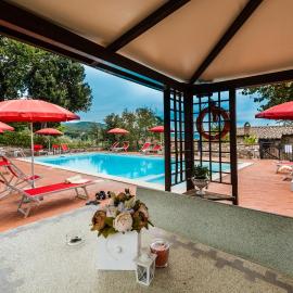 Agriturismo La Ghiraia โรงแรมในซานตาลูเช