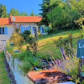La Belle Vue - Coin de paradis, hotel a Sussac