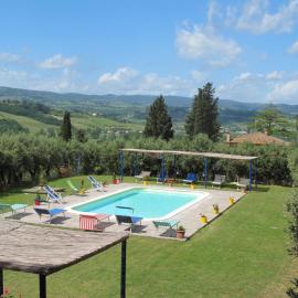 Holiday Home Podere Conte Francesco-Carla by Interhome, hotel u gradu Čertaldo