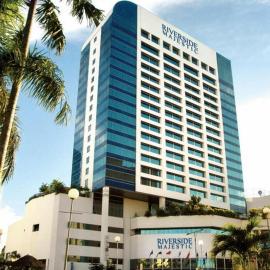 Puteri Wing - Riverside Majestic Hotel, hotel v mestu Kuching