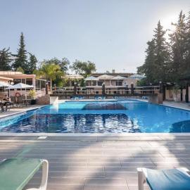 Apartamento Malick by Sunnyway, hotel i Olhos de Água