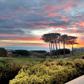 Panorama Ocean & Golf Fairway view, hotel di Bodega Bay