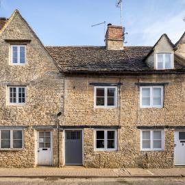 The Cottage, hotel in Cirencester