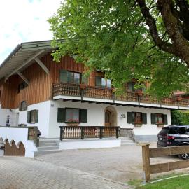 Apartment Ape Maja