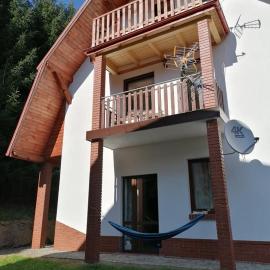 Apartament BOHO DOM Stronie Śląskie, hotel in Kletno