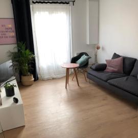 Le Spot, appartement spacieux à 30m de la mer 45m2, hotel in Luc-sur-Mer