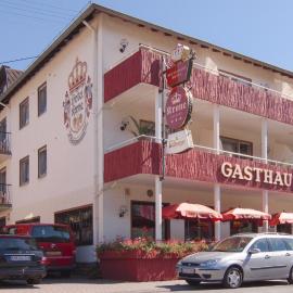 Hotel & Restaurant Krone, хотел в Kestert
