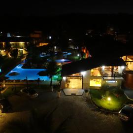 Porto Bali Hotel, hotelli kohteessa Santa Cruz Cabrália