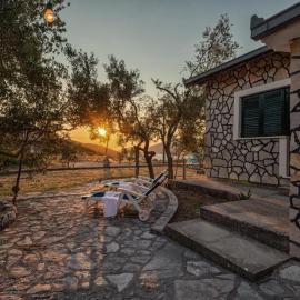Casa Nina, hotel v Neumu