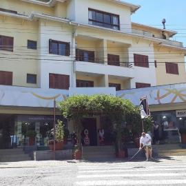 Condomínio Familiar - Aptos Novos e Completos, hotel in Nova Petrópolis