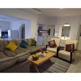 Garden apartments., khách sạn ở Mas'ade