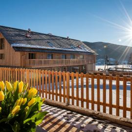 Lerchpeuntgut Alpenfreud Apartments, hotel em Tamsweg