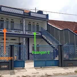 Penginapan atau Kontrakan Rumah Ciwidey 1 Ruangan 2 Kasur Dewasa Kamar Mandi Dapur Dalam Sewa Harian Mingguan Bulanan Tahunan Boleh, hotel in Ciwidey