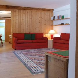 Apartment Chesa Frizzoni by Interhome, hotelli kohteessa Celerina