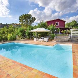 Ceretanum Holiday House, hotell sihtkohas Giarratana