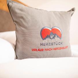 Herzstück Appartements Zillertal、カルテンバッハのホテル
