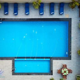 The Ocean Pearl Hotel Negombo, хотел в Негомбо