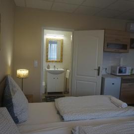 Hotel Ajka Üzletház Panzió Ajka, ξενοδοχείο σε Ajka