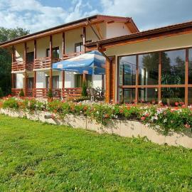 Popasul din Lunca, hotel en Pui