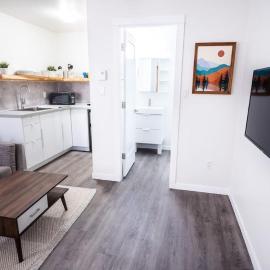 Kingfisher, Newly Renovated Suite on Ocean Inlet, hotel Uclueletben