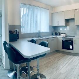 Comfortable 3 bed residential home in Sheffield