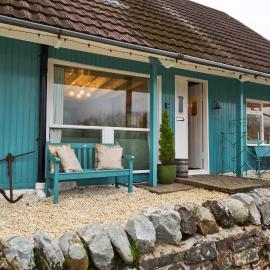 The Moorings, overlooking Loch Fyne, hotel a Cairndow