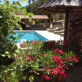 Villa A Scopa à Lumio en Corse avec piscine chauffée, vue mer panoramique, climatisation, jardin arboré de 3000m2, 10 pers, 5 Chb, 4 Sdb