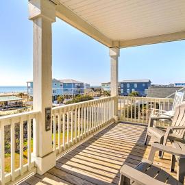 Oak Island Escape w/ Saltwater Pool, Walk to Beach