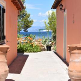 Bouka Beachfront Bungalows