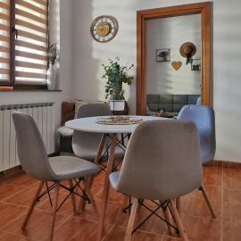 Studio Central Square, viešbutis mieste Gospičius