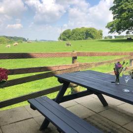 New Station Cottage, country views, great location