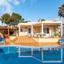 Villa Moll Moll by Escape Home