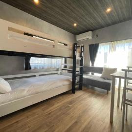 TOCORO. Mt.Fuji Station HOSTEL Kawaguchiko، فندق في فوجيكاواجوتشيكو