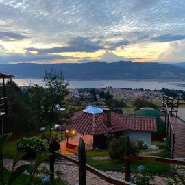 Glamping sede campestre Mirador de Pueblo Viejo, hotel u gradu 'Guatavita'
