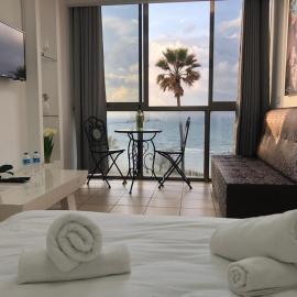 Sea Line Hotel From R&A Group, ξενοδοχείο σε Bat Yam