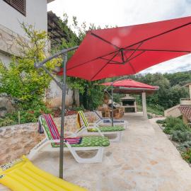 Veli rat apartments
