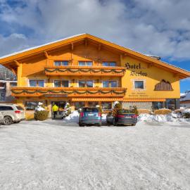 Hotel Serles Superior, hotel v destinaci Dobbiaco