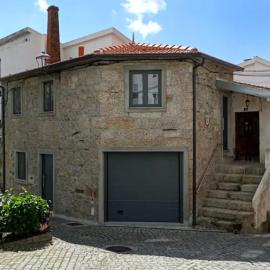 Casa do Pelourinho - T1, khách sạn ở Loriga