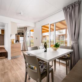 우마그에 위치한 호텔 Adriamar Mobile Homes in Camping Park Umag