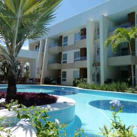 Praia de Guarajuba-Porto Smeralda, hotel in Guarajuba