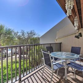 Siesta Key Condo: Resort Amenities, Walk to Beach!