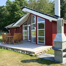 Ferienhaus Larsson mit Sauna am Dümmer See, Hotel in Dümmer