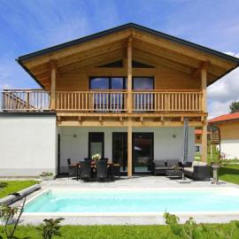 Chalet Chiemgau, Inzell, hotel v mestu Inzell