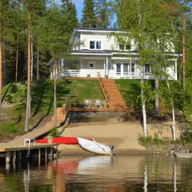 Kainiemen Huvilat, hotel a Nurmes