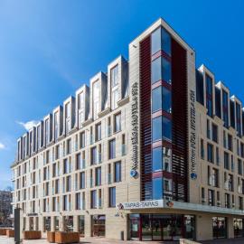 Wellton Riga Hotel & SPA, хотел в Рига