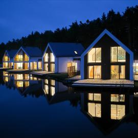 Dębowy Dwór, hotel en Ruda Różaniecka