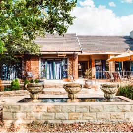 Le Grant Guesthhouse, khách sạn ở Kroonstad