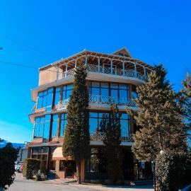 Hotel Konti, hotel in Korçë