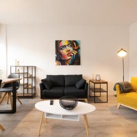 ☆ Modern stylish flat in central location, hotel in Wilhelmshaven